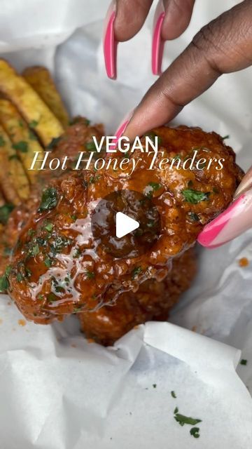 Pretty Brown Vegan, LLC on Instagram: "Vegan Hot Honey Tenders @texaspetesauces  . . . . . #dairyfreerecipes #vegan #plantbased #fyp #trumpetmushrooms #friedmushrooms" Vegan Patty Melt, Vegan Honey, Yummy Vegan Recipes, Vegan Soul Food Recipes, Vegan Wings, Vegan Finger Foods, Edgy Veg, Vegan Soul Food, Plant Based Whole Foods