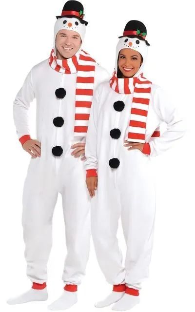 15 Classroom Holiday Party Ideas To Help You Ring In Winter Break | HuffPost Latest News Kids Cow Costume, Kids Monkey Costume, Winter Christmas Outfits, Classroom Holiday Party, Adult Christmas Pajamas, Snowman Costume, Brunch Outfit Winter, Xmas Costumes, Pajamas Winter