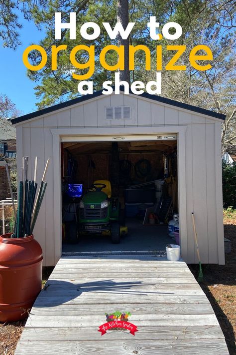 Ideas For Shed Storage, Shelves For Shed Storage, Shelf Ideas For Storage Shed, Workshop Diy Ideas, Organize Shed Storage, Storage Shed Work Bench, Creative Shed Storage Ideas, How To Organize A Garden Shed, Organizing Ideas For Shed