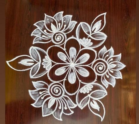 Simple Rongali Design Diwali, Rongali Design Simple, Rongali Design, Mugullu Rangoli Designs, Muggulu Diwali, Beautiful Rangoli Designs Latest, Flower Design Rangoli, Small Free Hand Rangoli, Deepam Kolam