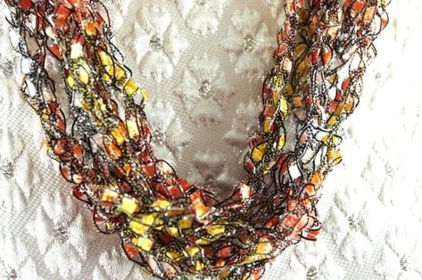 Ribbon Yarn Scarf, Crochet Necklace Tutorial, Crochet Jewelry Necklace, Ladder Yarn, Wool Necklace, Crochet Necklace Pattern, Yarn Necklace, Fiber Necklace, Knitted Necklace