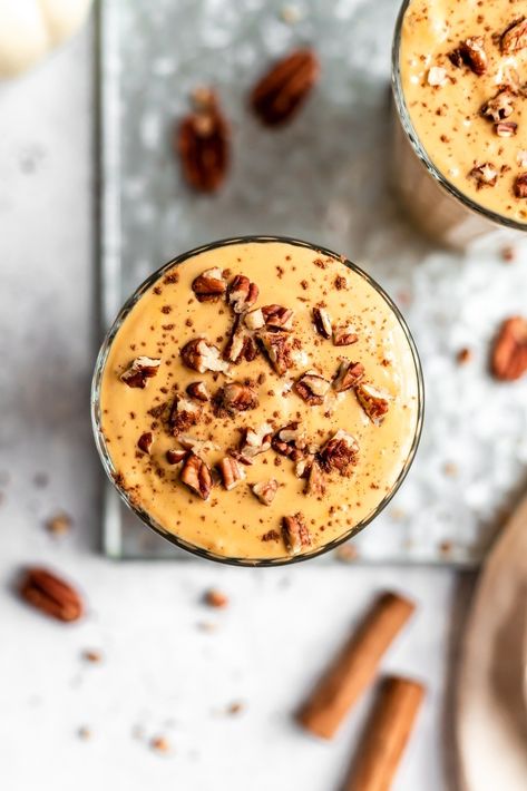 Creamy, protein-packed pumpkin pie smoothie blended with pumpkin puree, banana, yogurt, nut butter and cozy spices for a delicious breakfast or snack! This healthy pumpkin smoothie recipe will be your new favorite to make for fall. #pumpkin #pumpkinsmoothie #smoothie #healthysmoothie Pumpkin Spice Smoothie Recipe, Pumpkin Smoothie Healthy, Pumpkin Smoothie Recipe, Pumpkin Cookies Healthy, Chocolate Pumpkin Bread, Pumpkin Spice Smoothie, Healthy Pumpkin Pies, Savory Pumpkin Recipes, Pumpkin Pie Smoothie