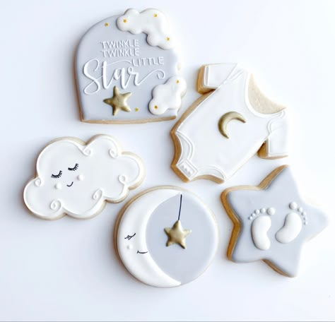 Moon Gender Reveal Ideas, Cielito Lindo Cookies, Galletas Baby Shower Boy, Over The Moon Baby Shower Cookies, Cloud Baby Shower Cookies, Star And Moon Baby Shower Ideas, Over The Moon Cookies, Twinkle Little Star Baby Shower Ideas, Cloud Baby Shower Theme