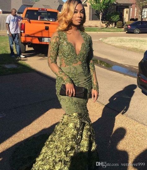 Prom Dresses With Long Sleeves, African Evening Dresses, Prom 2k17, Dresses With Long Sleeves, Prom Goals, Prom Fashion, Prom Inspiration, Style Africain, Dream Prom