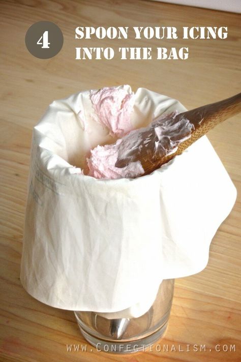 Confectionalism | Baking Tips!- Filling an Icing Bag - Confectionalism Frosting For Decorating, Best Frosting, Frosting Techniques, Baking Hacks, Baking With Almond Flour, Icing Frosting, Baking Basics, Icing Tips, Cute Baking