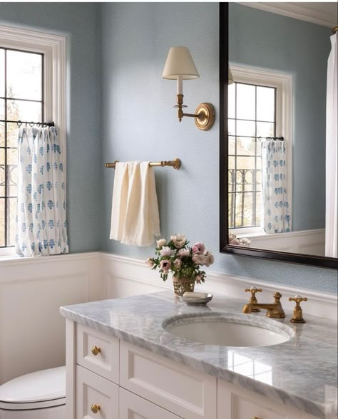 Light And Airy Small Bathroom, Baby Blue Bathroom Ideas, Nancy Meyers Bathroom Aesthetic, Makeover Kamar Mandi, Cottage Bathroom, Hall Bathroom, Bath Girls, Upstairs Bathrooms, Girls Bathroom