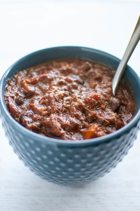 Slow Cooker Beef Short Rib Chili - Slow Cooker Gourmet Short Ribs Chili Recipe, Short Rib Chili, Slow Cooker Chili Easy, Slow Cooker Ground Beef, Slow Cooker Chili Recipe, Slow Cooker Ribs, Slow Cooker Recipes Beef, Crockpot Chili, Short Rib