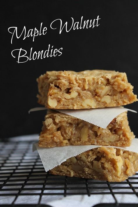 Walnut Blondies, Maple Recipes, Walnut Brownies, Walnut Recipes, Maple Walnut, Eat Your Heart Out, Snacks Saludables, Monkey Bread, Trader Joe