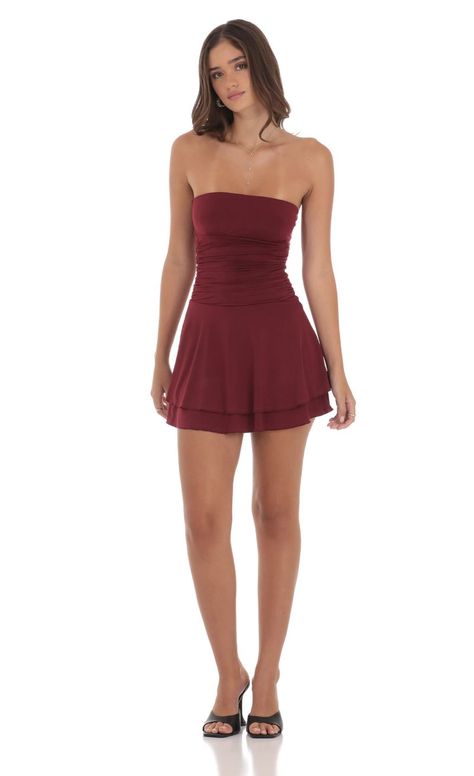 Strapless Ruched A-line Dress in Maroon | LUCY IN THE SKY Burgundy Hoco Dresses, Cute Dresses For Dances, Maroon Mini Dress, Preppy Chic Outfits, Mitzvah Dresses, Simple Homecoming Dresses, Burgundy Mini Dress, Strapless Dresses Short, Strapless Sundress