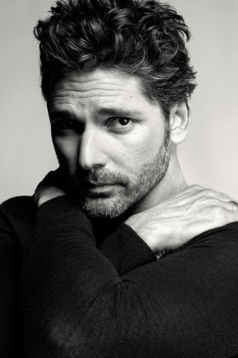 Fitness Before After, Eric Bana, Happy Stuff, Actors Male, It's Raining, Celebrity Portraits, Black And White Portraits, Man Crush, Perfect Man