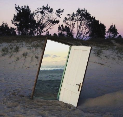 Door Outside, Surrealism Photography, Land Art, Another World, Surreal Art, Photography Inspo, Installation Art, Front Row, Surrealism