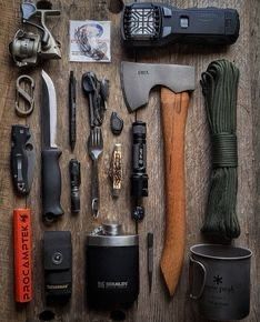 Urban Survival Kit, Apocalypse Survival Gear, Bushcraft Kit, Camping Gear Survival, Survival Items, Bushcraft Gear, Survival Bag, Survival Supplies, Tactical Gear Loadout