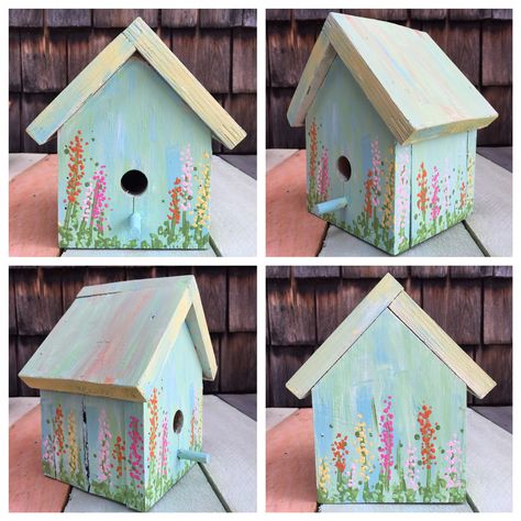 Bird Houses Painted Flowers, Diy Painted Birdhouses Ideas Easy, Cute Bird House Painting Ideas Flowers, Painted Wooden Birdhouses, Wood Birdhouse Painting Ideas, Painted Bird Houses Ideas, Bird House Painting Ideas, Flower Birdhouse, Birdhouse Painting Ideas