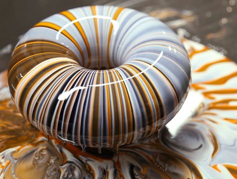 19 Oddly Satisfying and Visually Stunning Images - Wow Gallery Satisfying Photos, Piano Cakes, Satisfying Pictures, Fresh Squeezed Lemonade, Glazed Doughnuts, Mirror Glaze, Satisfying Videos, Most Satisfying, Oddly Satisfying Videos