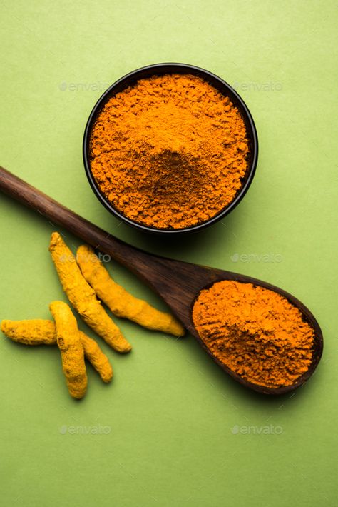 Spices Photography Photo Ideas, Clamp Dyeing, Haldi Powder, Spices Photography, Turmeric Spice, Spinach Juice, Home Remedies For Skin, Healthy Facts, Interior Design Process