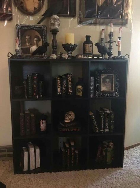 Halloween Shelf, Horror Room, Gothic Decor Bedroom, Gothic Room, Gothic Bedroom, Dark Home Decor, Goth Home Decor, Dream Room Inspiration, Gothic Home Decor