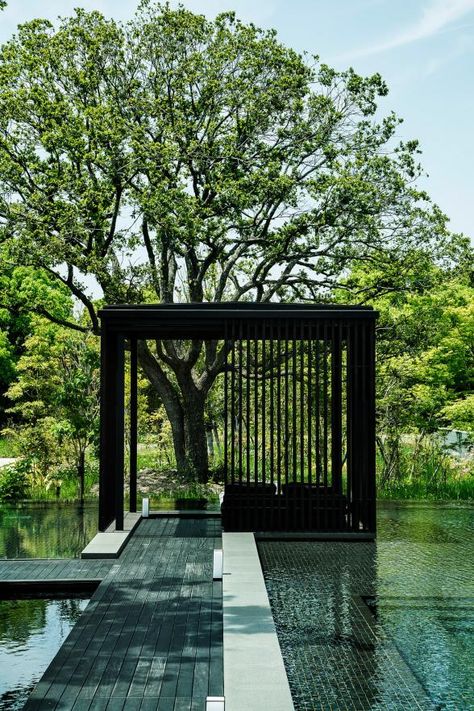 Amanemu Japan, Pavilion Landscape, Japanese Pavilion, Japanese Spa, Japanese Onsen, Modern Pergola, Pergola Garden, Pergola Canopy, Wooden Pergola