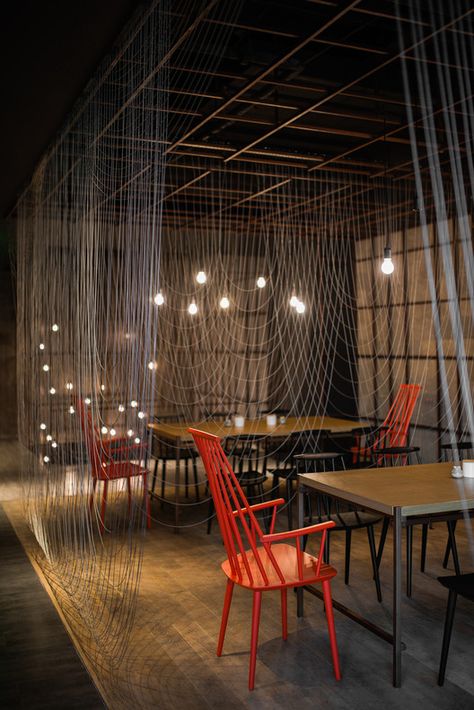 © Dirk Weiblen Mezzanine Cafe, Noodle Bar, Cafe Tables, Furniture Showroom, Beijing China, Restaurant Interior Design, Tiny House Plans, Small House Plans, Restaurant Interior