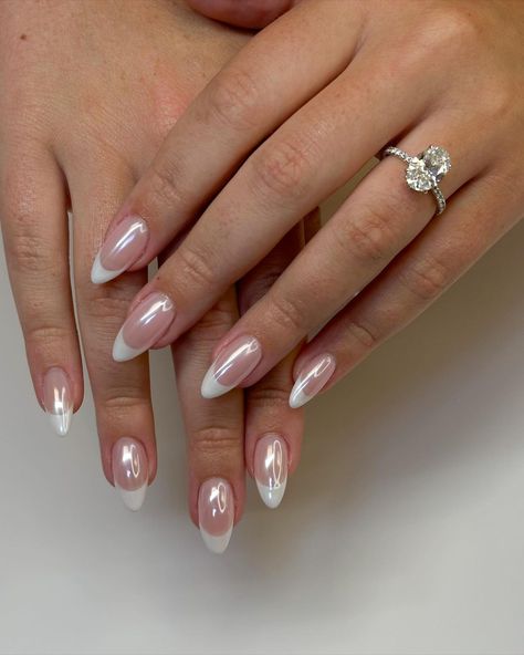 Fall French Tip Nails: 29 Classy and Trendy Designs for Short, Almond, and Square Shapes Asymmetric Nails, Chrome Almond Nails, French Manicure With A Twist, Almond Nails French, Chrome Nails Designs, French Tip Nail Designs, Formal Nails, Cute Spring Nails, Nail Designs Valentines