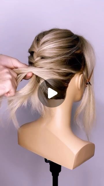 Short Blonde Hair Upstyles, Short Hair Hair Dos For Wedding, Easy Updos For Medium Hair Braid, Up So Short Hair, Hair Up Do For Short Hair, Loose Updo Short Hair, Mid Length Updo Tutorial, Hairdo For Shoulder Length Hair, Simple Updos For Shoulder Length Hair