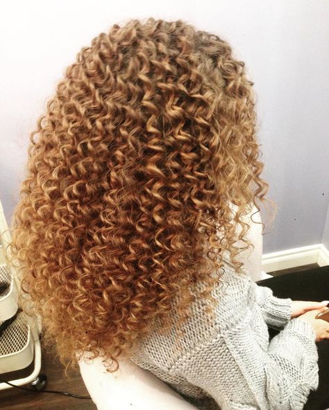 Chopstick Curls Hairstyles, Chopstick Curls, Medium Perm, Curly Permed Hair, Spiral Perm Long Hair, Long Perm, Straw Curls, Hair Perms, Curly Perm