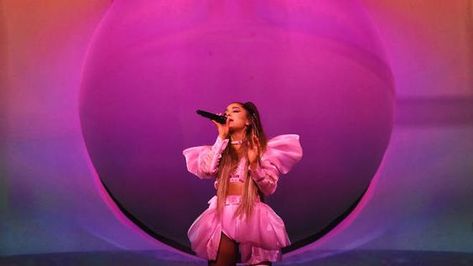 Ariana Grande Desktop Wallpaper Hd 1080p, Ariana Grande Macbook Wallpaper, Ariana Grande Wallpaper Laptop, Ariana Grande Grammys, Ariana Grande 2018, Los Angeles Wallpaper, Ariana Grande Background, Sweetener World Tour, Ariana Tour