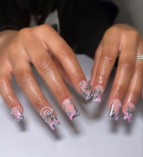 French Tip Designs Acrylic Long, Short Nails Design With Gems, Freestyle Nails With Charms, Pixie Beads Nails, Short Nail Rhinestone Design Ideas, French Tip Nails With Design Birthday, Short Pink Acrylic Nails With Rhinestones, Chrom Heart Cross Nails, Exotic French Tip Nails