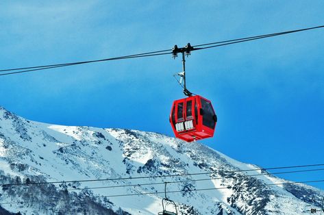 #kashmir #gulmarg #gondola #snow Gulmarg Gondola, Instagram Accounts, Mount Everest, Natural Landmarks, Travel, Quick Saves, Instagram, Ulm, Nature