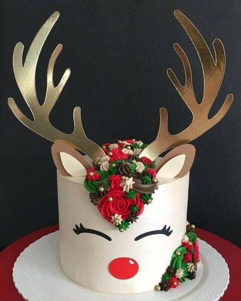 Gökkuşaği Pasta, Christmas Cake Decorating, Christmas Birthday Cake, Γενέθλια Mickey Mouse, Reindeer Cakes, Christmas Themed Cake, Christmas Cake Designs, Christmas Cake Topper, Christmas Cake Decorations