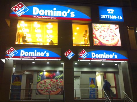 Domino's store in India. Domino's Pizza, Dominos Pizza, Arcade Games, Gaming Products, Pizza, Restaurant, India, Quick Saves, Design