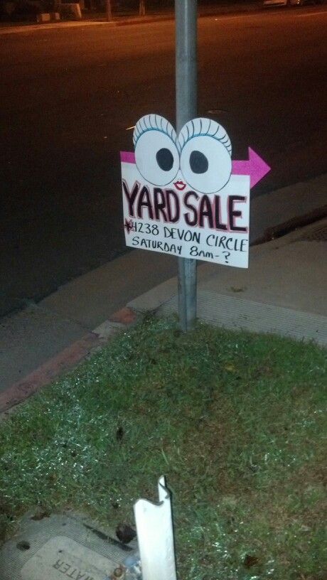 Yard Sale Signs Cute Yard Sale Signs Ideas, Garage Sell Signs, Yard Sale Flyers Ideas, Fun Garage Sale Signs, Pricing Yard Sale Items, Yardsale Signs Diy, Yard Sell Ideas, Diy Yard Sale Signs Ideas, Best Yard Sale Signs