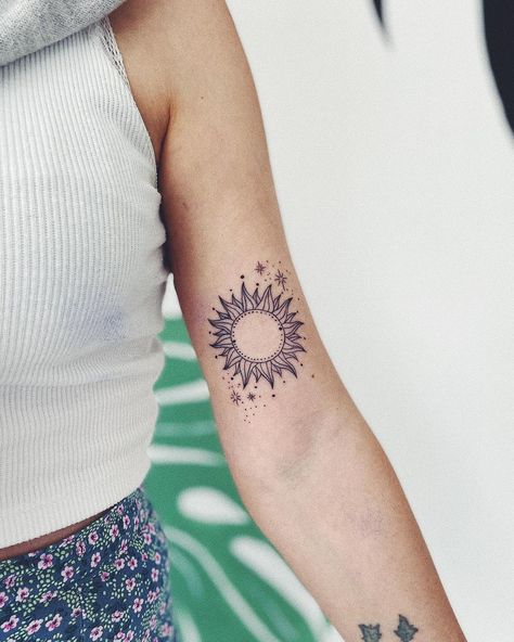 Tattoo Ideas Check more at https://aykgallery.com/78332-tattoo-ideas Colorful Sun Tattoos For Women, New Tattoo 2023, Arm Cover Up Tattoos For Women, Sun Tattoo Designs For Women Beautiful, Sun Tattoo Sleeve, Sun Tattoo Ideas For Women, Sun Mandala Tattoo, Mandala Sun Tattoo, Arm Cover Up Tattoos