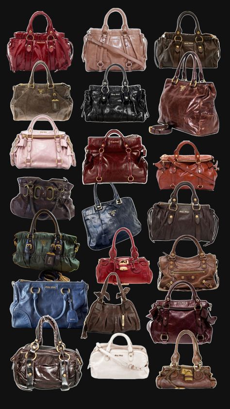 Best Coach Bags, Skater Music, Trendy Collage, Vintage Prada Bag, Fashion Thrift, Wallpaper Widget, 00s Mode, Grunge Skater, Music House