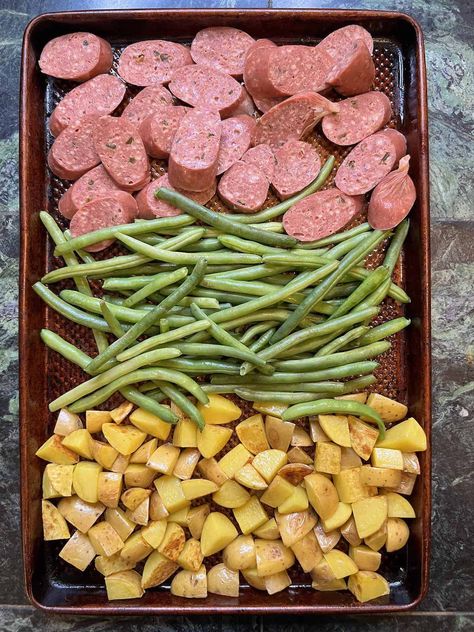 Sausage Potatoes And Green Beans, Sausage Potatoes Green Beans, Pan Green Beans, Oven Green Beans, Sausage And Green Beans, Kielbasa And Potatoes, Sheet Pan Sausage, Make Sausage, Potatoes And Green Beans