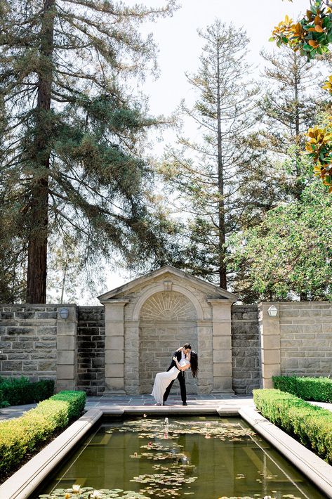 What defines you as a couple? Are you city explorers, art aficionados, or outdoor enthusiasts? Choosing a location that aligns with your shared passions can add a personal and meaningful touch to your photos. Greystone Estate, Greystone Mansion Wedding, Greystone Mansion, Hills Wedding, Hearst Castle, Los Angeles Hotels, Anniversary Photoshoot, Engagement Photo Locations, Secluded Beach