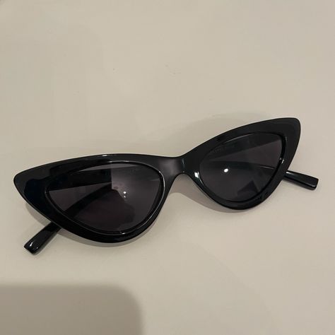 Cute Small Cat Eye Sunglasses Perfect For Summer :) Worn Once And No Scratches, Look Brand New! Dark Feminine Sunglasses, Cateye Sunglasses Aesthetic, Cute Small Cat, Small Sunglasses, Sunglasses Cat Eye, Black Cat Eye, Black Cat Eye Sunglasses, Cateye Sunglasses, Black Cat Eyes