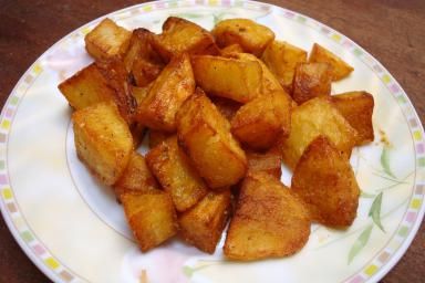 Deep-Fried Cubed Potatoes with Moroccan Spices: Deep-Fried Cubed Potatoes with Moroccan Spices Deep Fried Potatoes, Fried Potatoes Recipe, Cubed Sweet Potatoes, Fried Breakfast, Crispy Sweet Potato, Moroccan Spices, Potato Recipes Side Dishes, Cubed Potatoes, Breakfast Potatoes