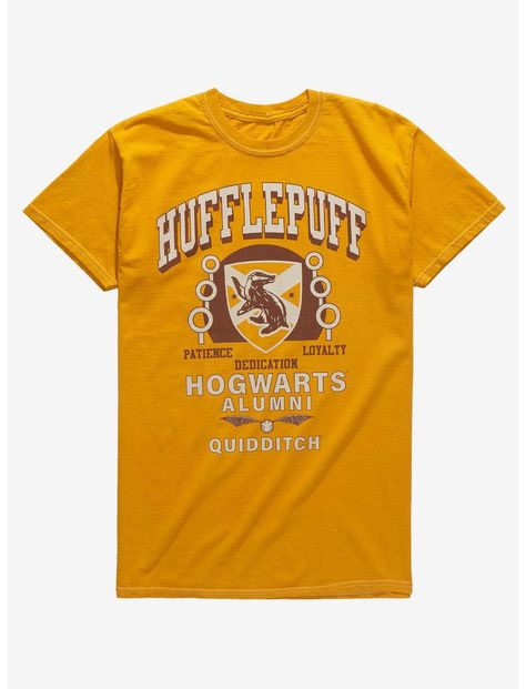 Hufflepuff Merchandise, Hufflepuff Shirt, Hufflepuff Badger, Harry Potter Box, Hogwarts Student, Universal Studios Outfit, Harry Potter Tee, Care Bear Birthday, Hogwarts Alumni