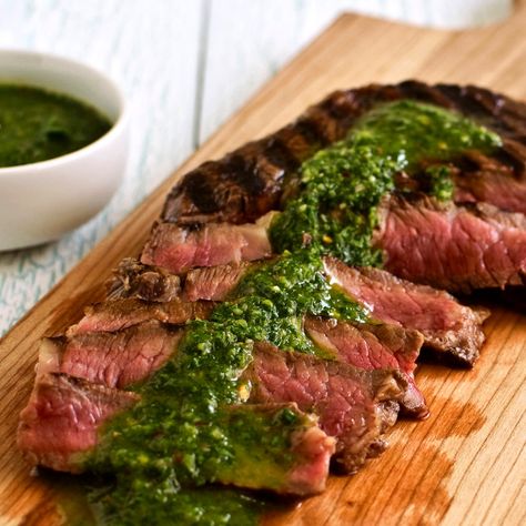 Grilled Steak with Spicy Chimichurri Sauce Skirt Steaks, Steak With Chimichurri, Steak With Chimichurri Sauce, Chimichurri Sauce Recipe, Medifast Recipes, Spreads Recipes, Hanger Steak, Flat Iron Steak, Grilled Steak Recipes