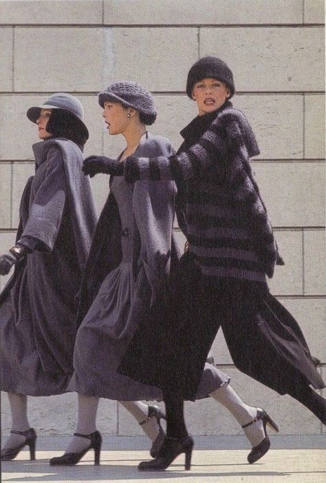 Sonia Rykiel Rose Bertin, Jeanne Paquin, Wool Tights, Vintage Knitwear, Fashion 70s, Christie Brinkley, Jeanne Lanvin, 70’s Fashion, 20th Century Fashion