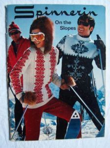 Retro Ski Outfit, Ski Inspiration, Ski Culture, Ski Style, Ski Jumper, Vintage Ski Posters, Apres Ski Party, Cable Hat, Retro Ski