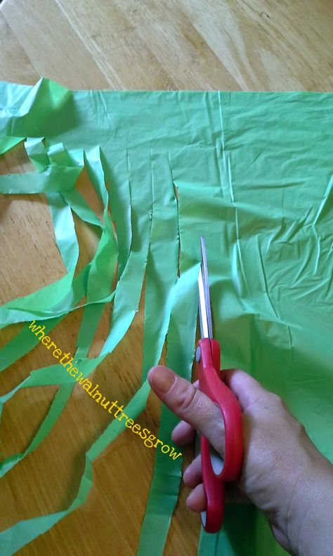 Diy Hula Skirt, Hawaiian Skirt, Luau Outfits, Peter And The Starcatcher, School Age Activities, Little Farmhouse, Hula Skirt, Grass Skirt, Summer Schedule