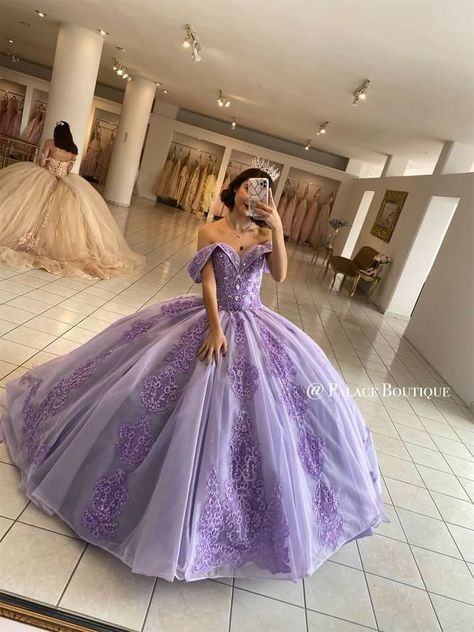 Quinseñeras Dresses Purple, Quinseñeras Ideas Vestidos, Purple Xv Dresses, Quinseñeras Ideas, Gowns Corset, Quince Dresses Purple, Sweet 15 Party Ideas Quinceanera, Purple Quince, Quinceanera Themes Dresses