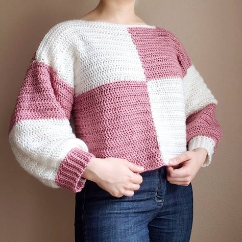 Woolen Crochet Tops, Woolen Top Design, Woolen Tops For Women, Woollen Tops For Women, Woolen Sweater Design, Crochet Top Free Pattern, Crochet Sweater Design, Woolen Tops, Woolen Clothes