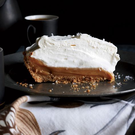 Salted Caramel Pie Salted Caramel Pie Recipe, Weeknight Desserts, Caramel Pie Recipe, Salted Caramel Pie, Salty Desserts, Caramel Pie, Caramel Filling, Brownie Cheesecake, Sweet Pies