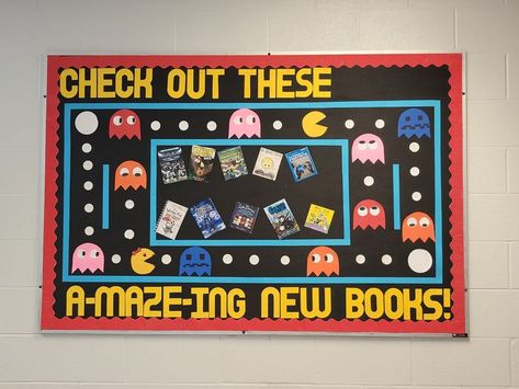 Bulletin board I did with book cover images. Letters done with @wermemorykeeper Alphabet Punch Board. Book Club Bulletin Board Ideas, Take Me To Your Reader Bulletin Board, Super Readers Bulletin Board, Elementary Library Decorations, Sports Library Bulletin Boards, Book Recommendations Bulletin Board, Library Bulletin Board Ideas, What We’re Reading Bulletin Board, Book Bulletin Board