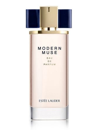 The Perfume That Smells Like Sweet Success #Refinery29 Modern Muse Perfume, Estee Lauder Modern Muse, Estee Lauder Perfume, Fragrance Samples, Modern Muse, Fragrance Spray, Estée Lauder, Best Perfume, Luxury Perfume