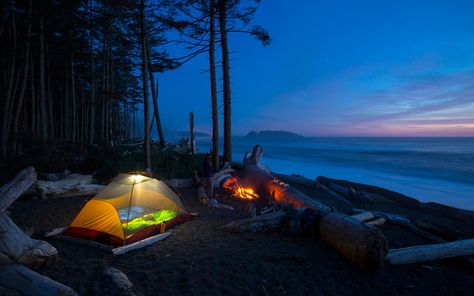 Olympic National Park, Washington Self Date, Uk Campsites, Date Yourself, Ludington State Park, Grand Canyon Camping, Camping In Maine, Scenic Places, Carlsbad Caverns National Park, Backcountry Camping