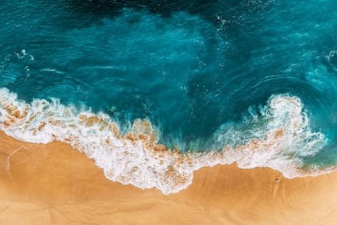 Relaxing aerial beach scene, summer vaca... | Premium Photo #Freepik #photo #sea-top-view #beach-top-view #shore #seascape Ocean Top View, Beach Top View, Photo Sea, View Beach, Holiday Templates, Aerial Drone, Sea Shore, Surfing Waves, Beach Scene