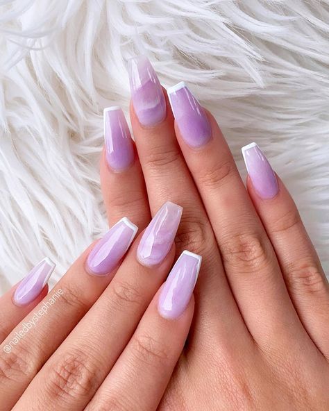 Discover 46 trendy acrylic nail designs that will make you want them done today. Classy Coffin Nail Designs, White And Purple Nails, Nails Violet, Violet Nails, Unghie Sfumate, Violet Pastel, Lilac Nails, Nail Techniques, Lavender Nails